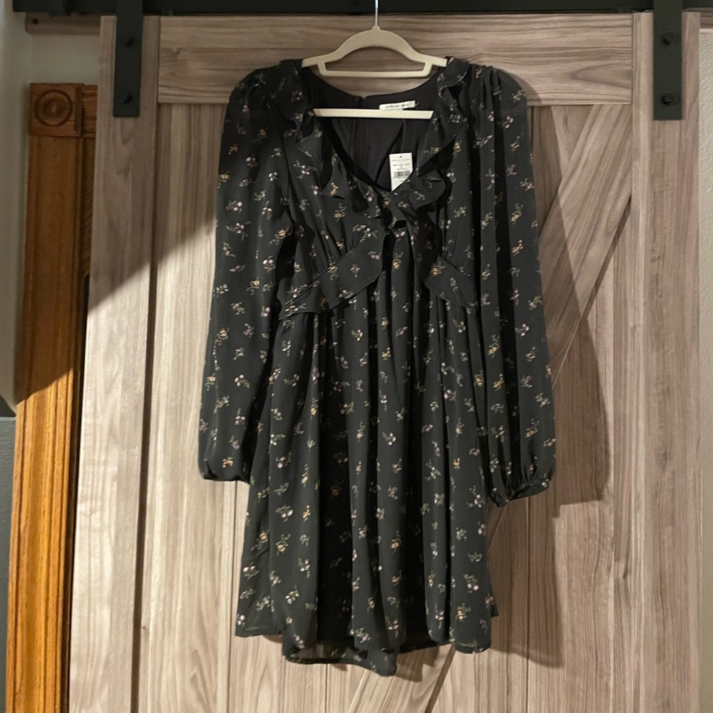 NWT American Eagle floral dress